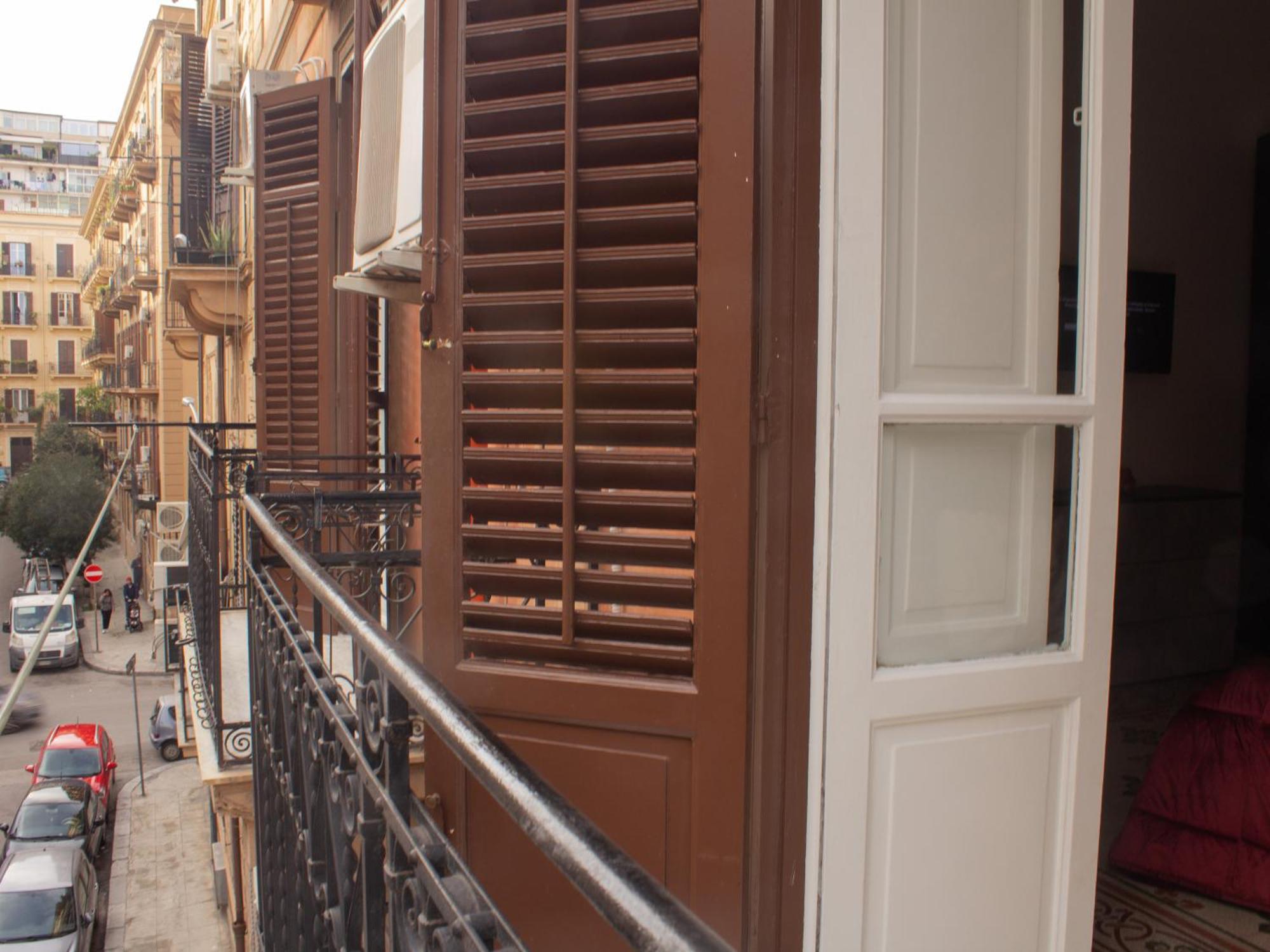 פלרמו Pacini Deluxe Apartment מראה חיצוני תמונה